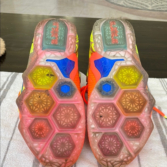 Nike LeBron 12 'Six Meridians' 684593-870 size 13 - Picture 6 of 6